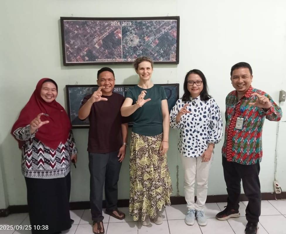 Peneliti NUS (National University of Singapore) kunjungi Mempawah, dalami Potensi Carbon Capturing dari Ekosistem Gambut dan Mangrove